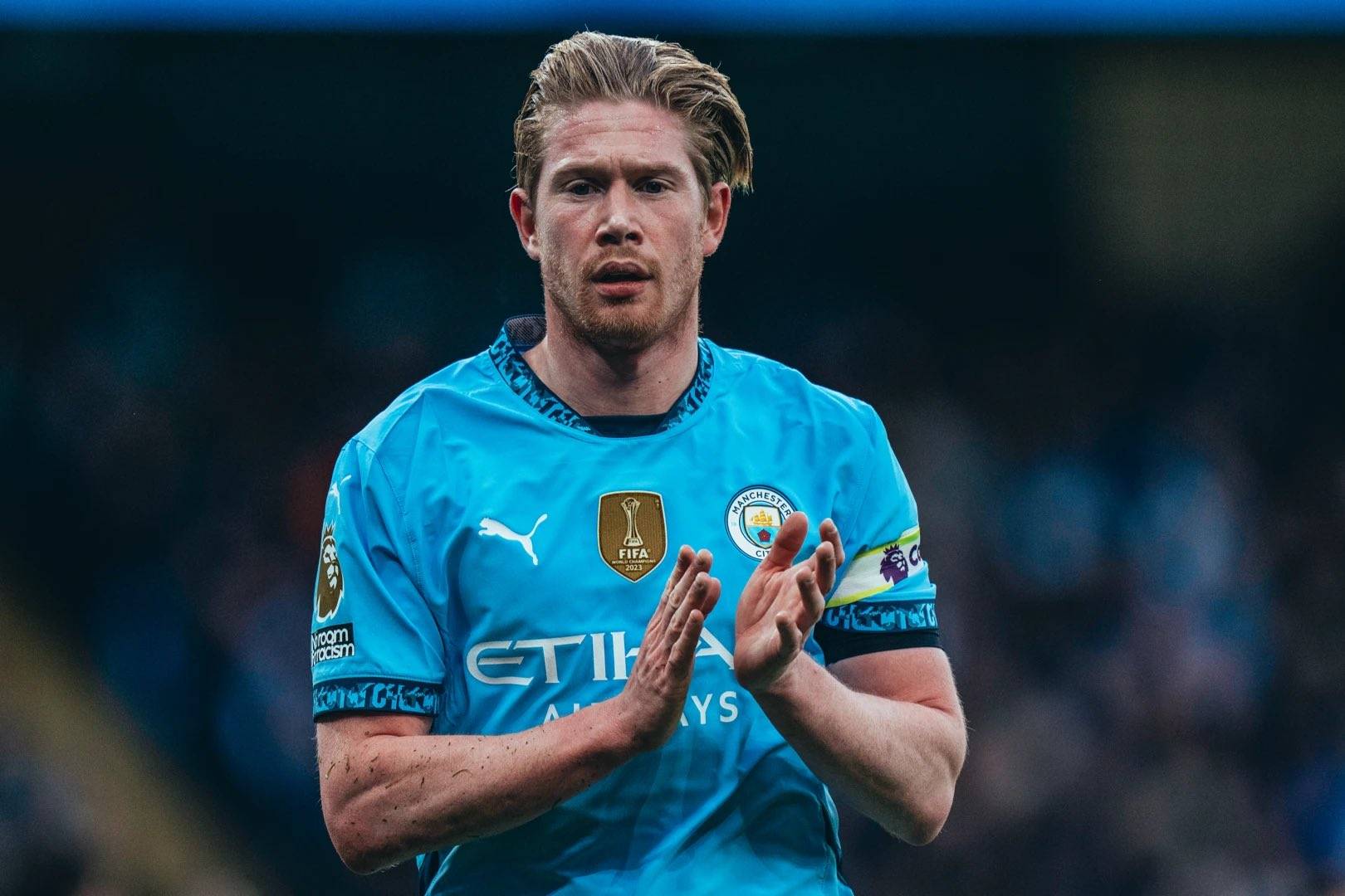 世体：巴萨查出约500起球迷倒卖对阵法兰克福门票的案件