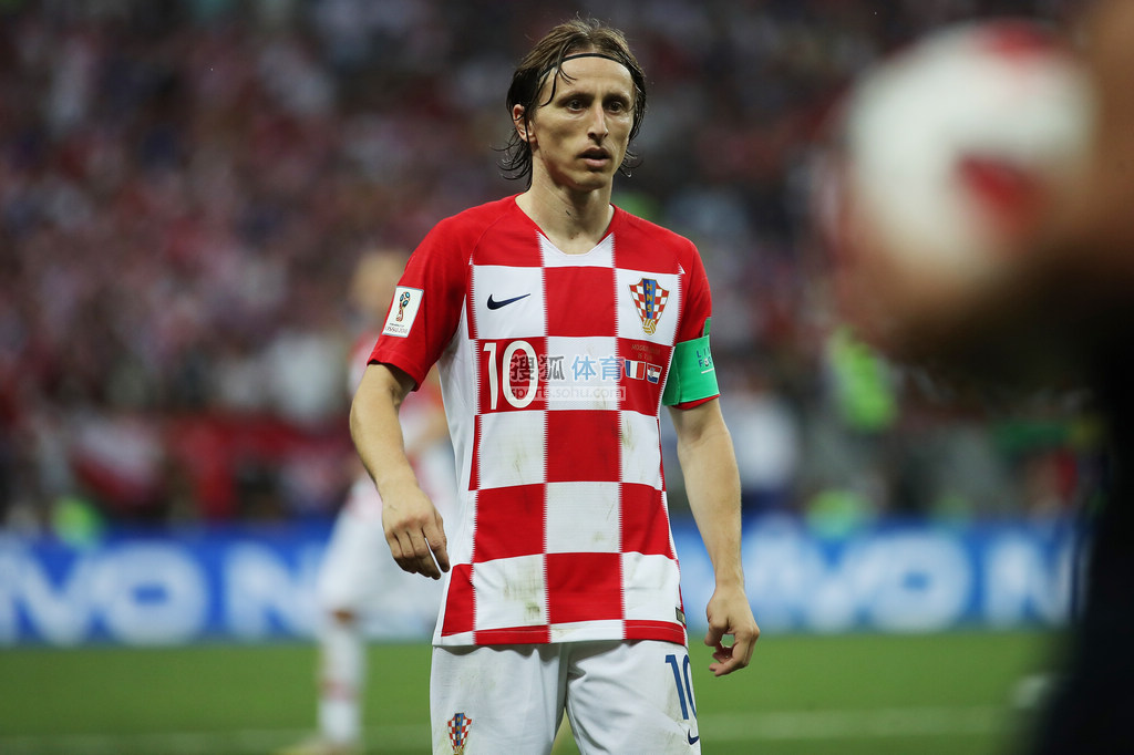 2025年世锦赛：中国男排1：3不敌巴西队，但小组出线仍有希望